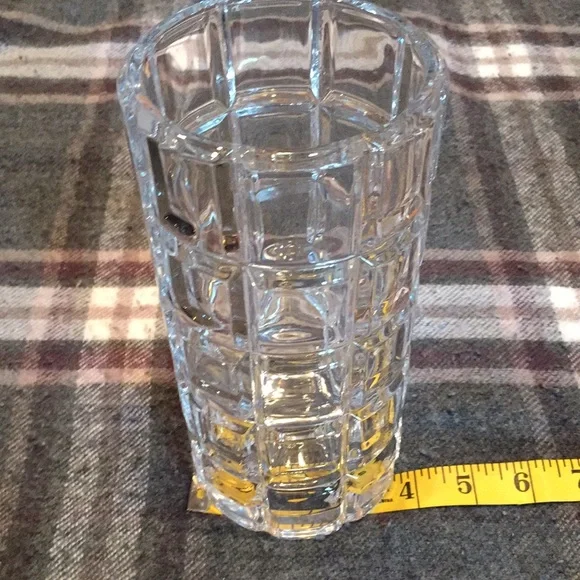 Godinger Radius Shannon Crystal vase - Picture 3 of 7